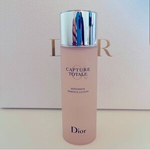 Dior Capture Totale Intensive Essence Lotion